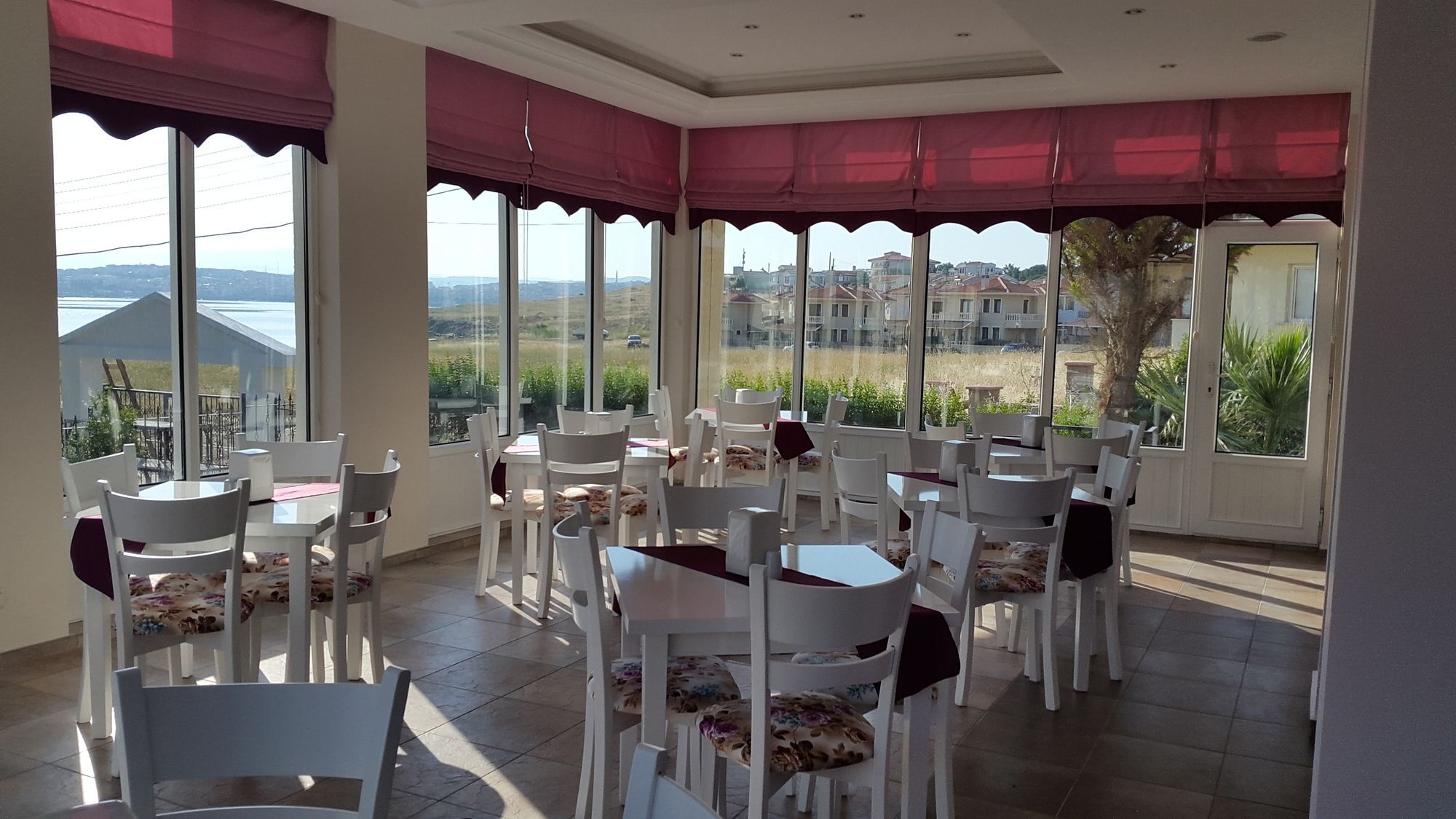 Cunda Efsane Hotel Айвалык Экстерьер фото